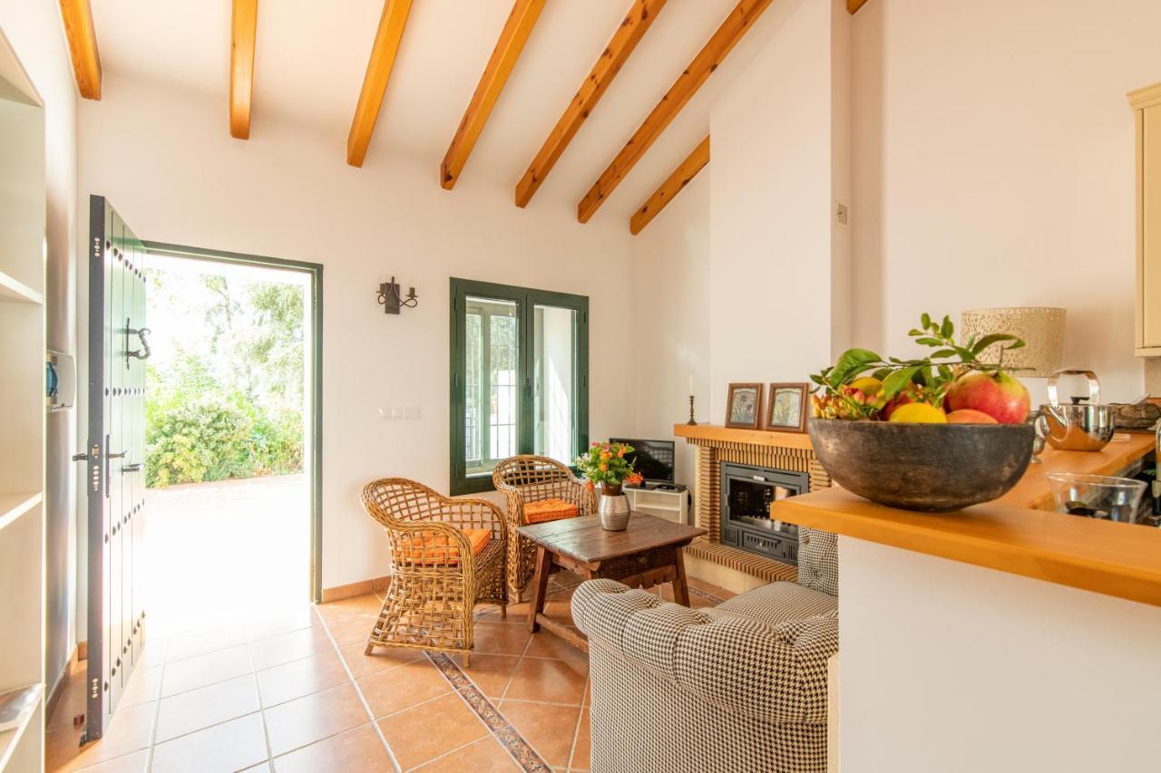 Casa Maurus By Rosas Cantares Pizarra Exterior photo